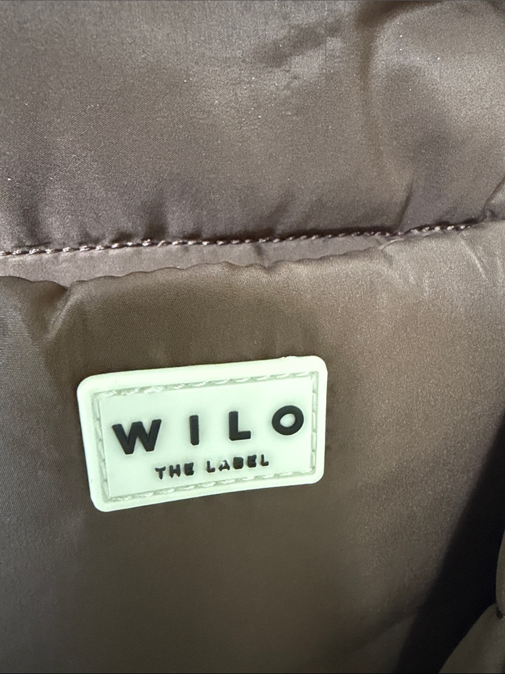 WILO Quilted Travel Tote Bag in Brown - Picture 2 of 7